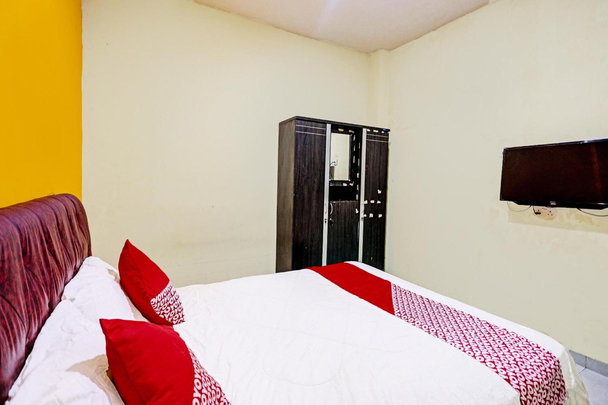 Oyo 92322 Hasan House Syariahnearpelabuhan Feri Harbor Bay Nagoya Exteriör bild