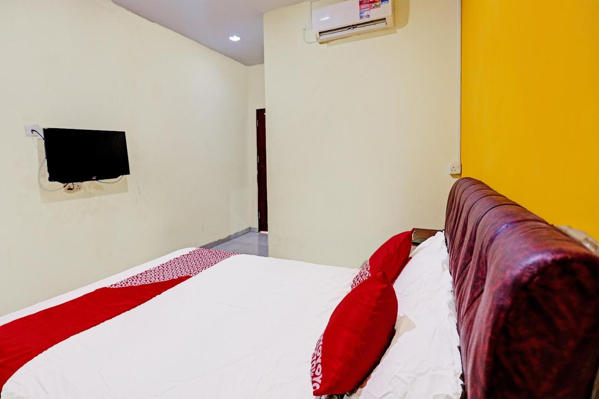 Oyo 92322 Hasan House Syariahnearpelabuhan Feri Harbor Bay Nagoya Exteriör bild