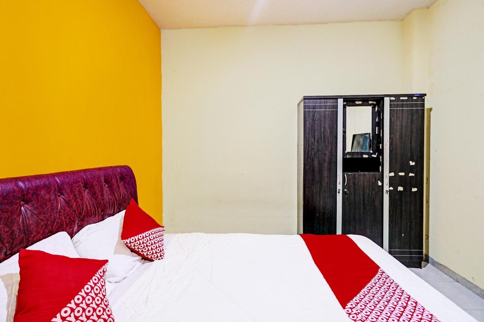 Oyo 92322 Hasan House Syariahnearpelabuhan Feri Harbor Bay Nagoya Exteriör bild