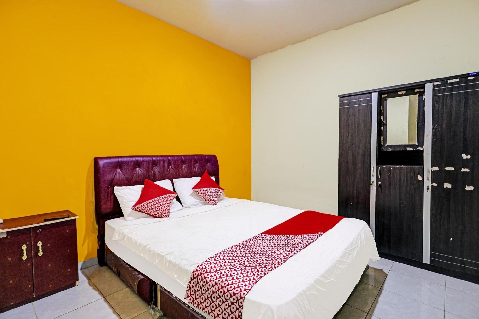 Oyo 92322 Hasan House Syariahnearpelabuhan Feri Harbor Bay Nagoya Exteriör bild