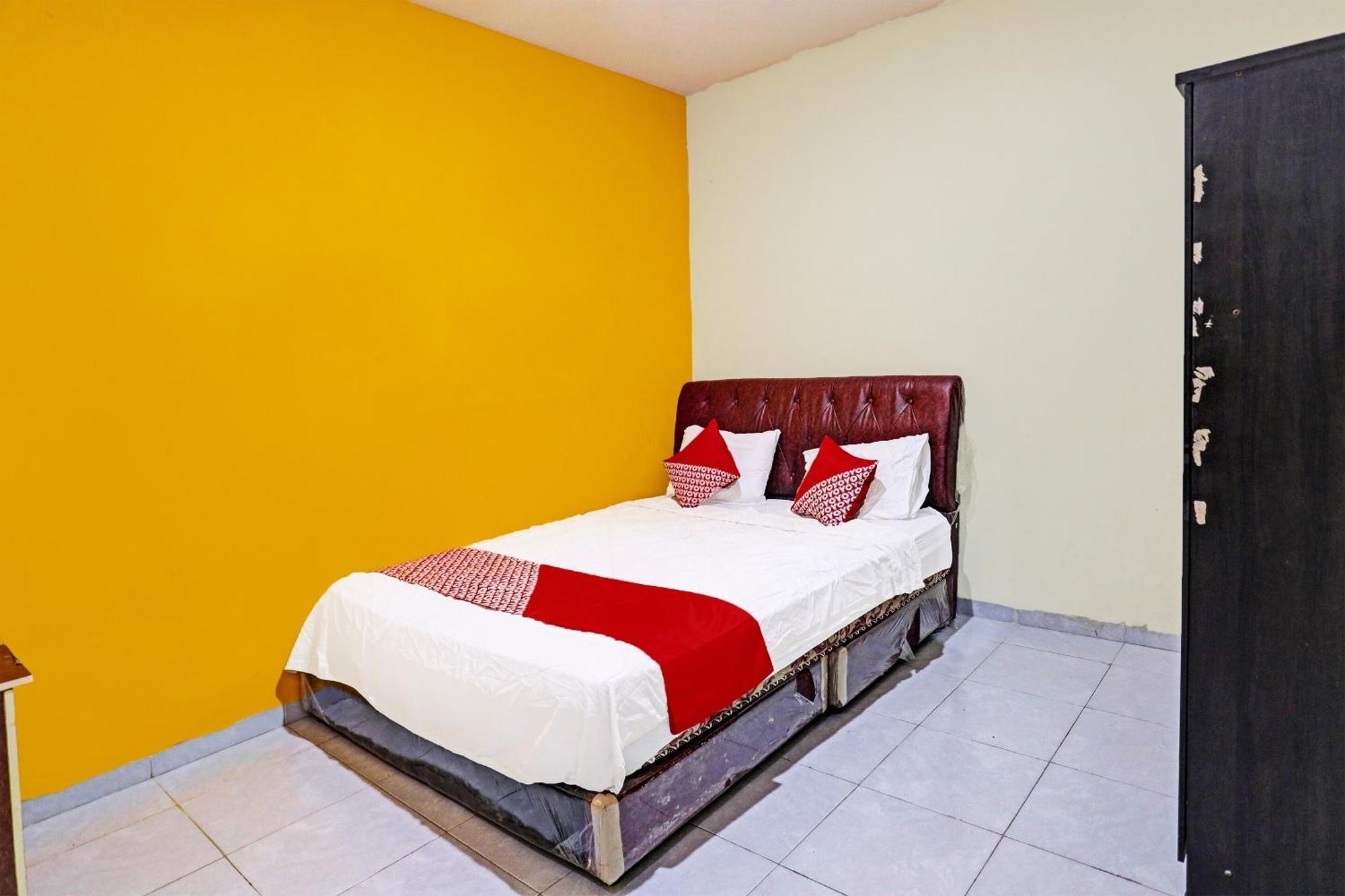 Oyo 92322 Hasan House Syariahnearpelabuhan Feri Harbor Bay Nagoya Exteriör bild