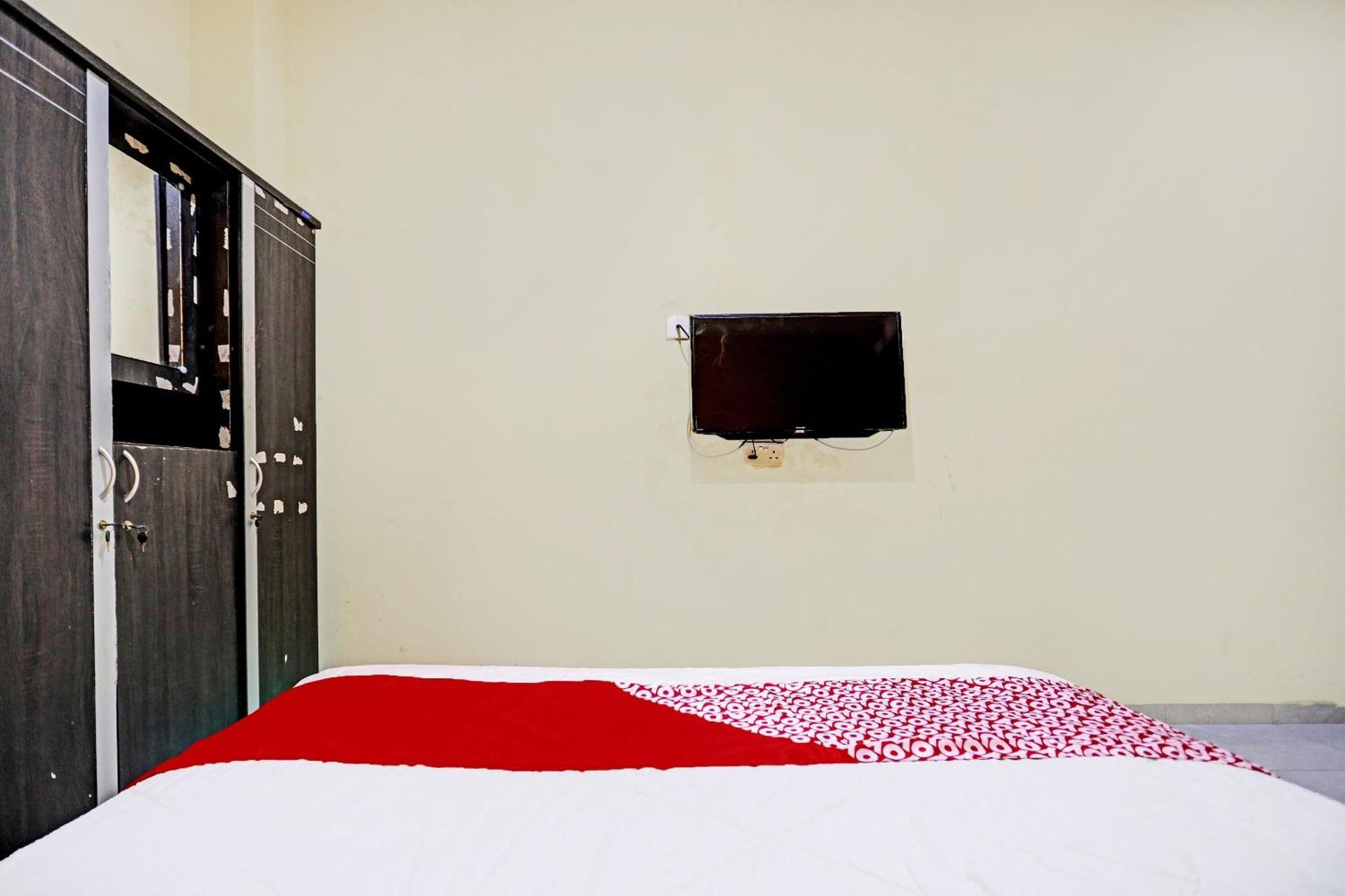 Oyo 92322 Hasan House Syariahnearpelabuhan Feri Harbor Bay Nagoya Exteriör bild
